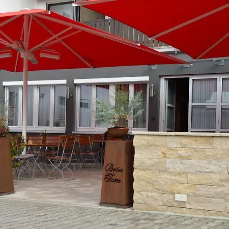 Hotel Zum Braeu-toni
